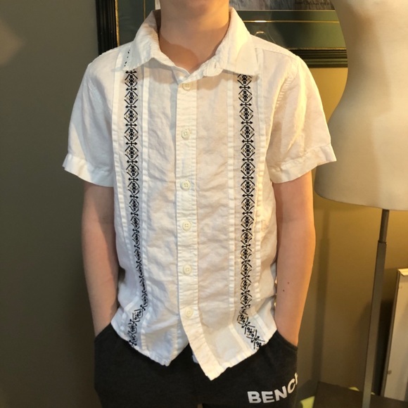 Gymboree Linen-Cotton Blend Button Down Shirt size 7/8 - Picture 2 of 4